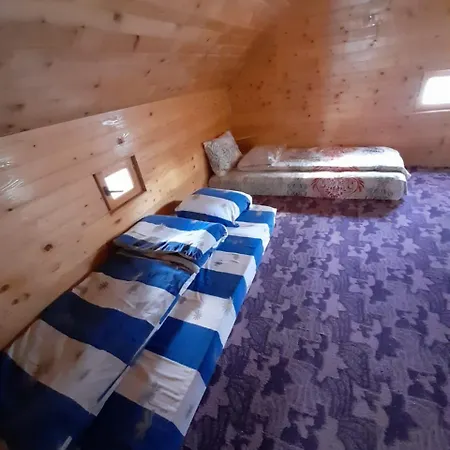Guesthuose Arif Kadria Vendégház *